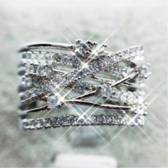 Jewelry - new 925 ENGAGEMENT Diamond RING